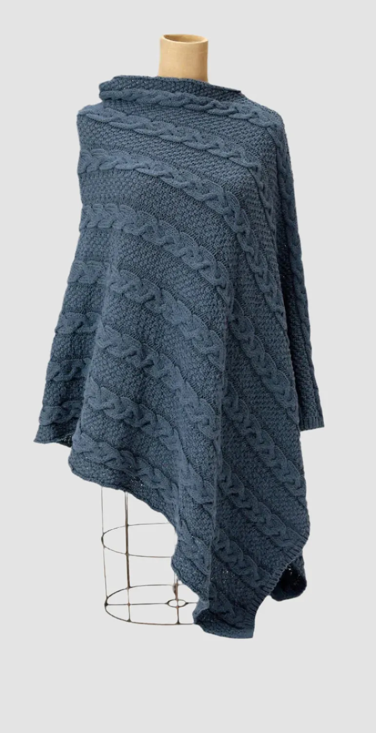 Chunky Cable Poncho