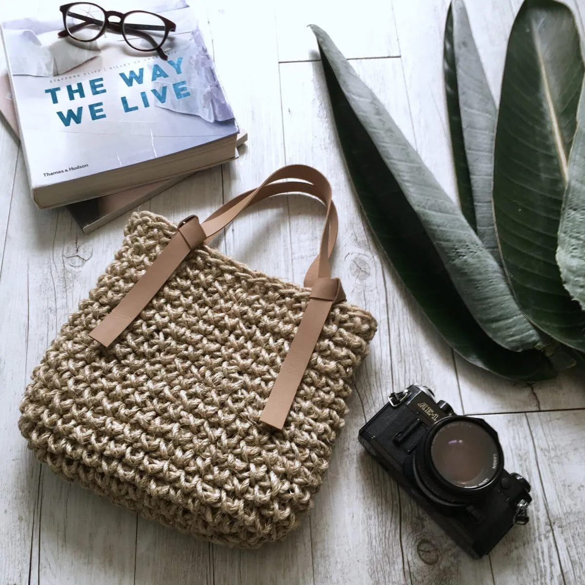 Handmade Natural Fibre Vegan Minimalist Carry Bag VI