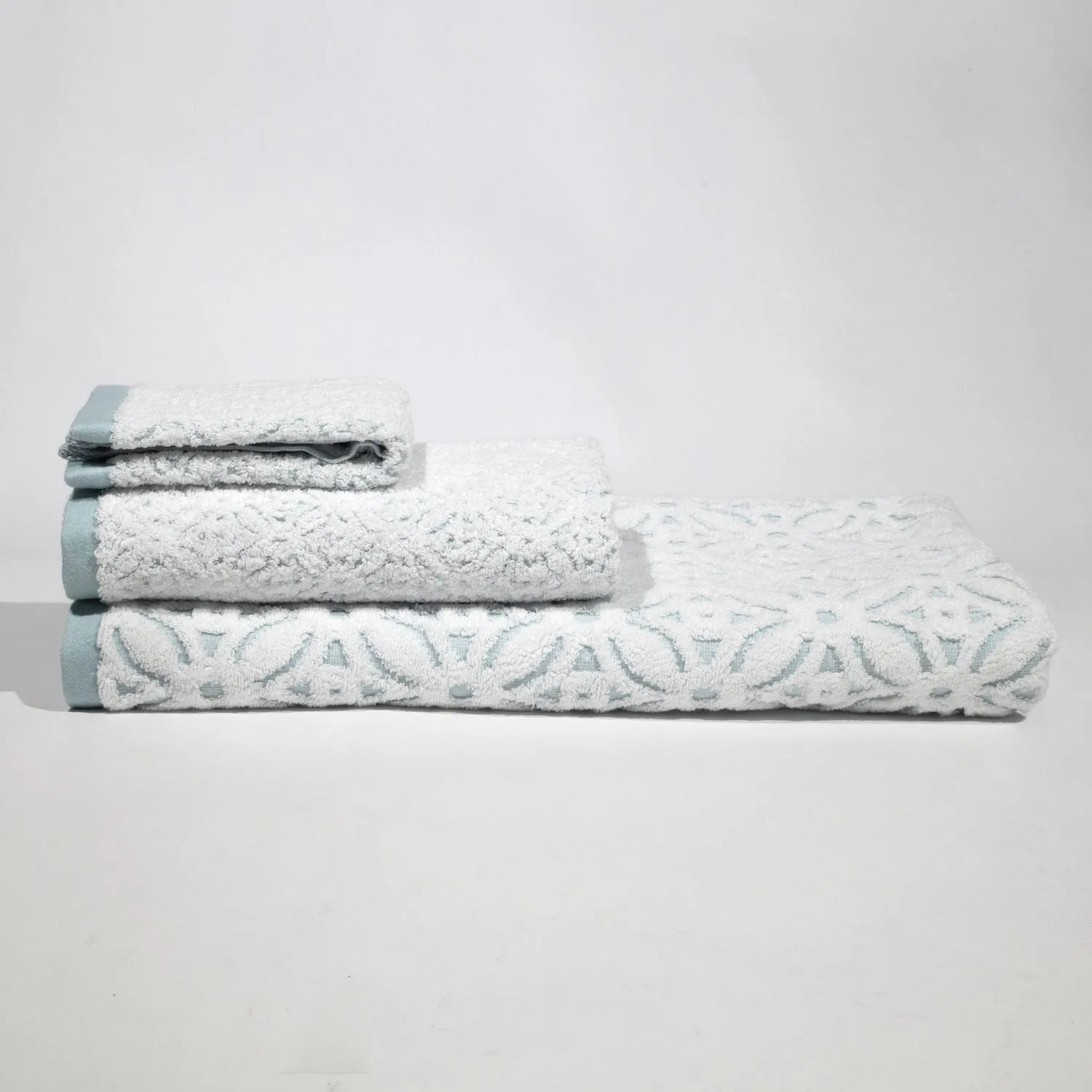 NOW 50% OFF: Prague™ 100% Organic 3 Piece Bath Towel Set