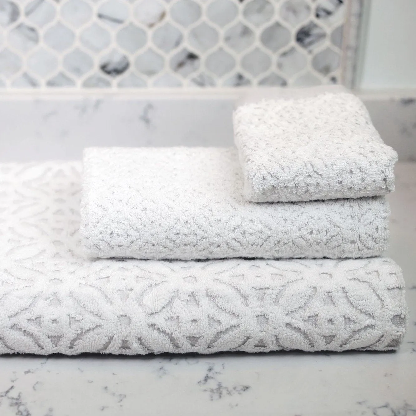 NOW 50% OFF: Prague™ 100% Organic 3 Piece Bath Towel Set