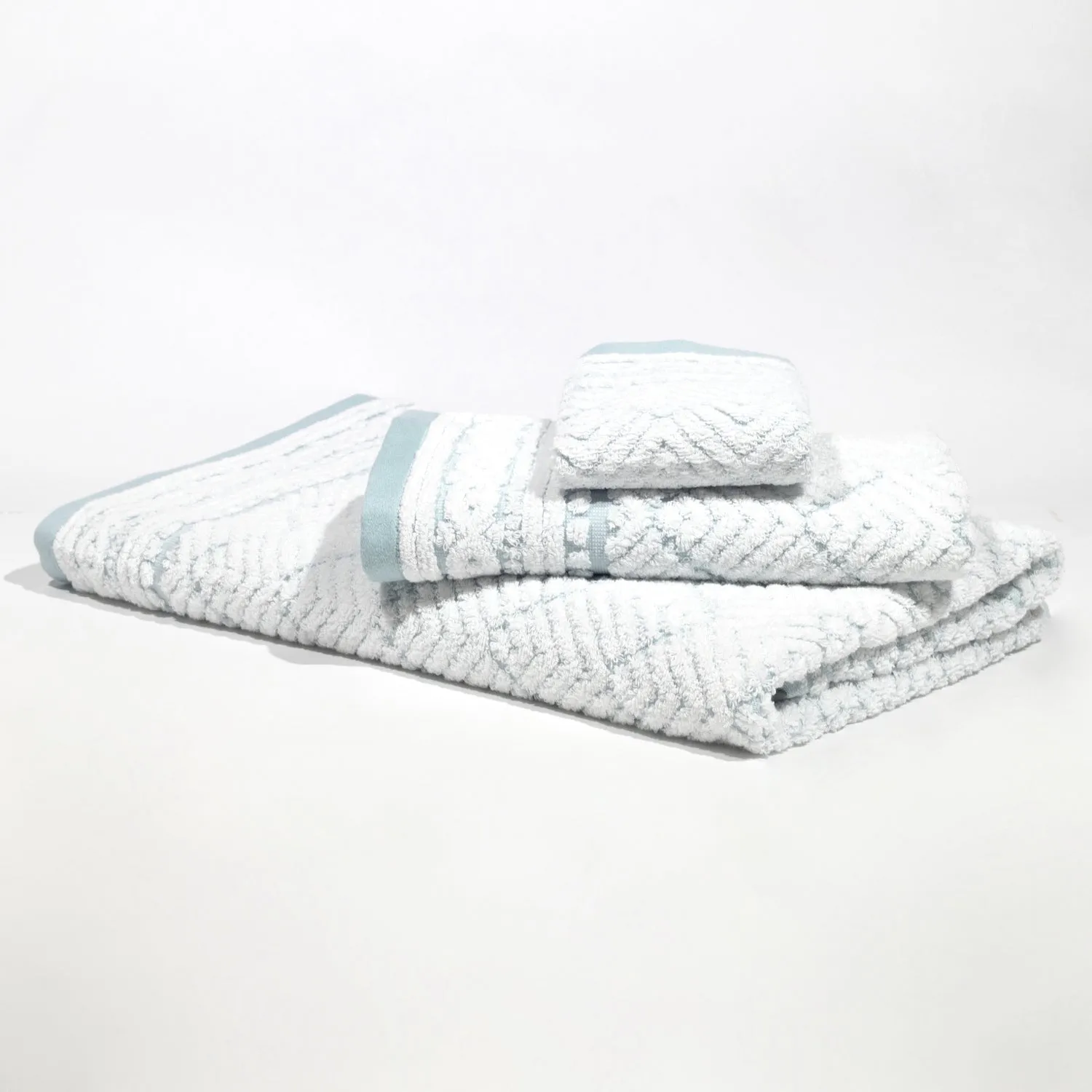 NOW 50% OFF: Prague™ 100% Organic 3 Piece Bath Towel Set