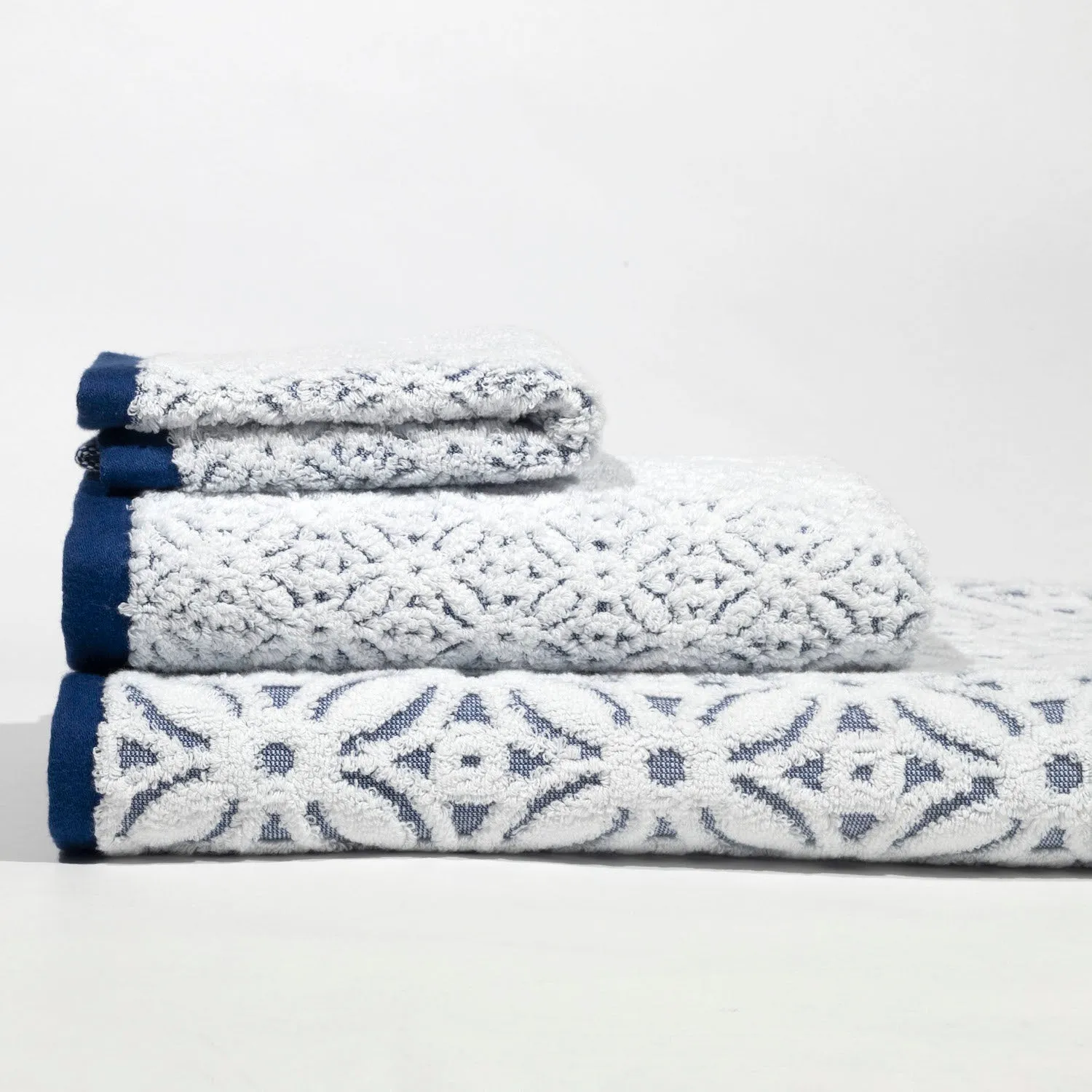 NOW 50% OFF: Prague™ 100% Organic 3 Piece Bath Towel Set
