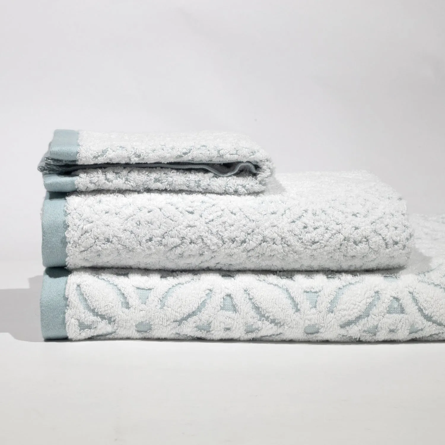 NOW 50% OFF: Prague™ 100% Organic 3 Piece Bath Towel Set