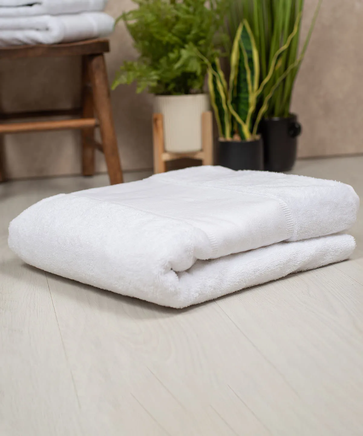 White - Organic bath sheet with printable border